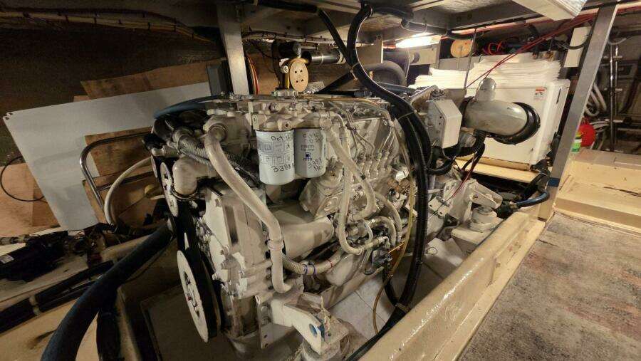 Toes in the Water 53ft Navigator Yacht For Sale