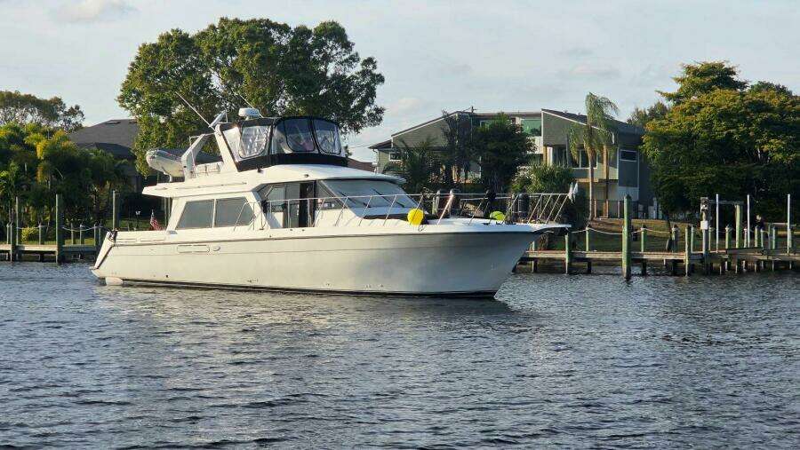 Toes in the Water 53ft Navigator Yacht For Sale