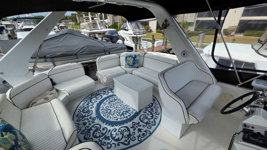 53' 1998 Navigator 5300