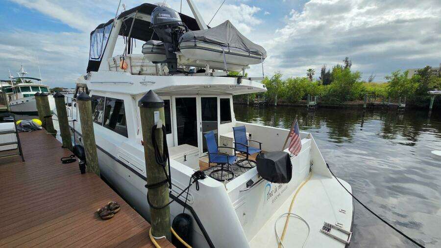 Toes in the Water 53ft Navigator Yacht For Sale
