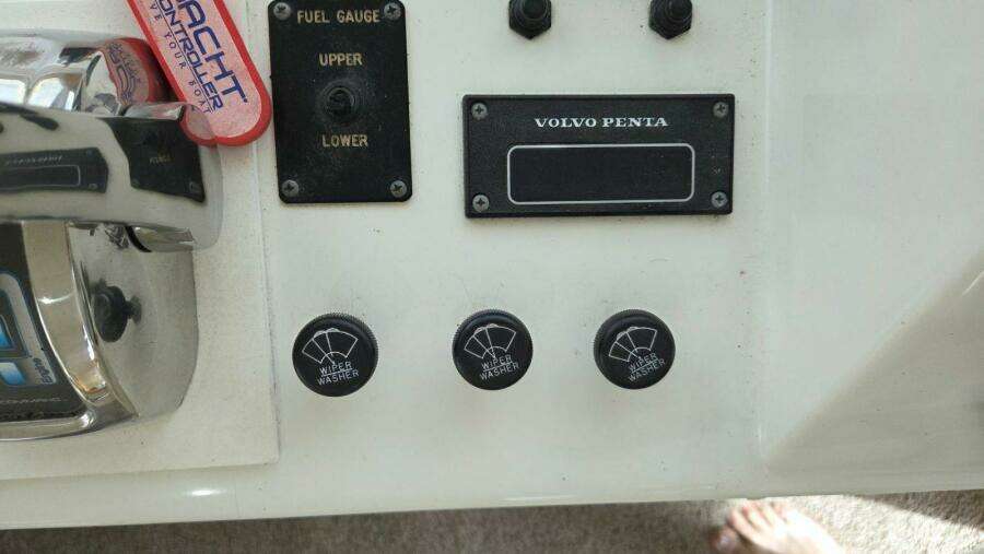 Toes in the Water 53ft Navigator Yacht For Sale