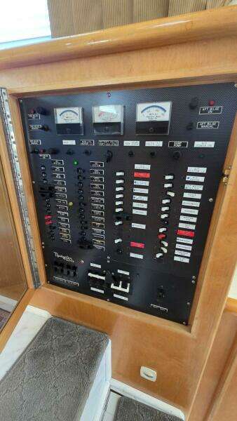 Toes in the Water 53ft Navigator Yacht For Sale