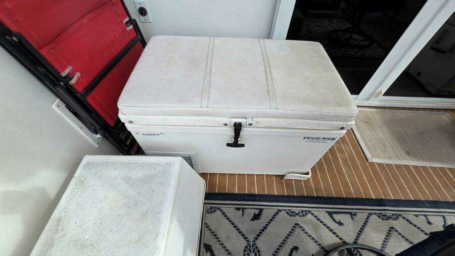 Toes in the Water 53ft Navigator Yacht For Sale