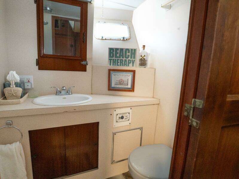 MasterPlan 58ft Hatteras Yacht For Sale