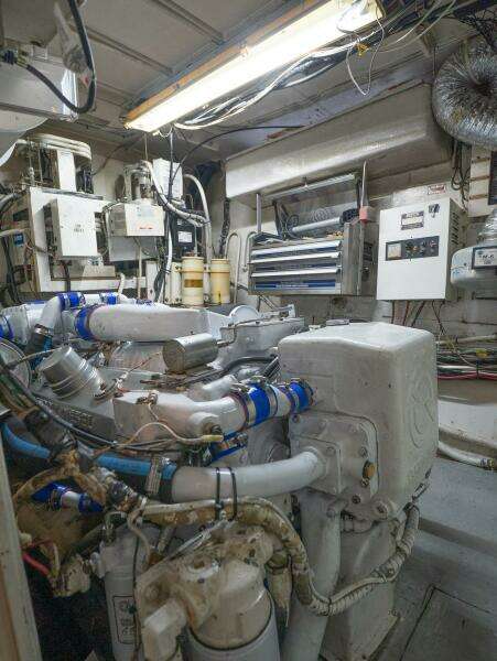 MasterPlan 58ft Hatteras Yacht For Sale