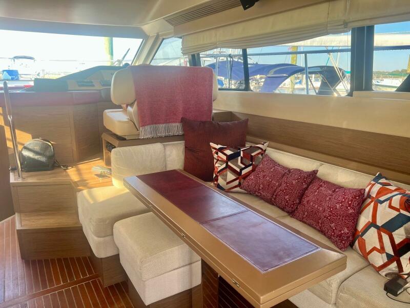 45' 2017 Beneteau Monte Carlo 4