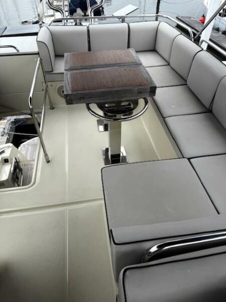 45' 2017 Beneteau Monte Carlo 4
