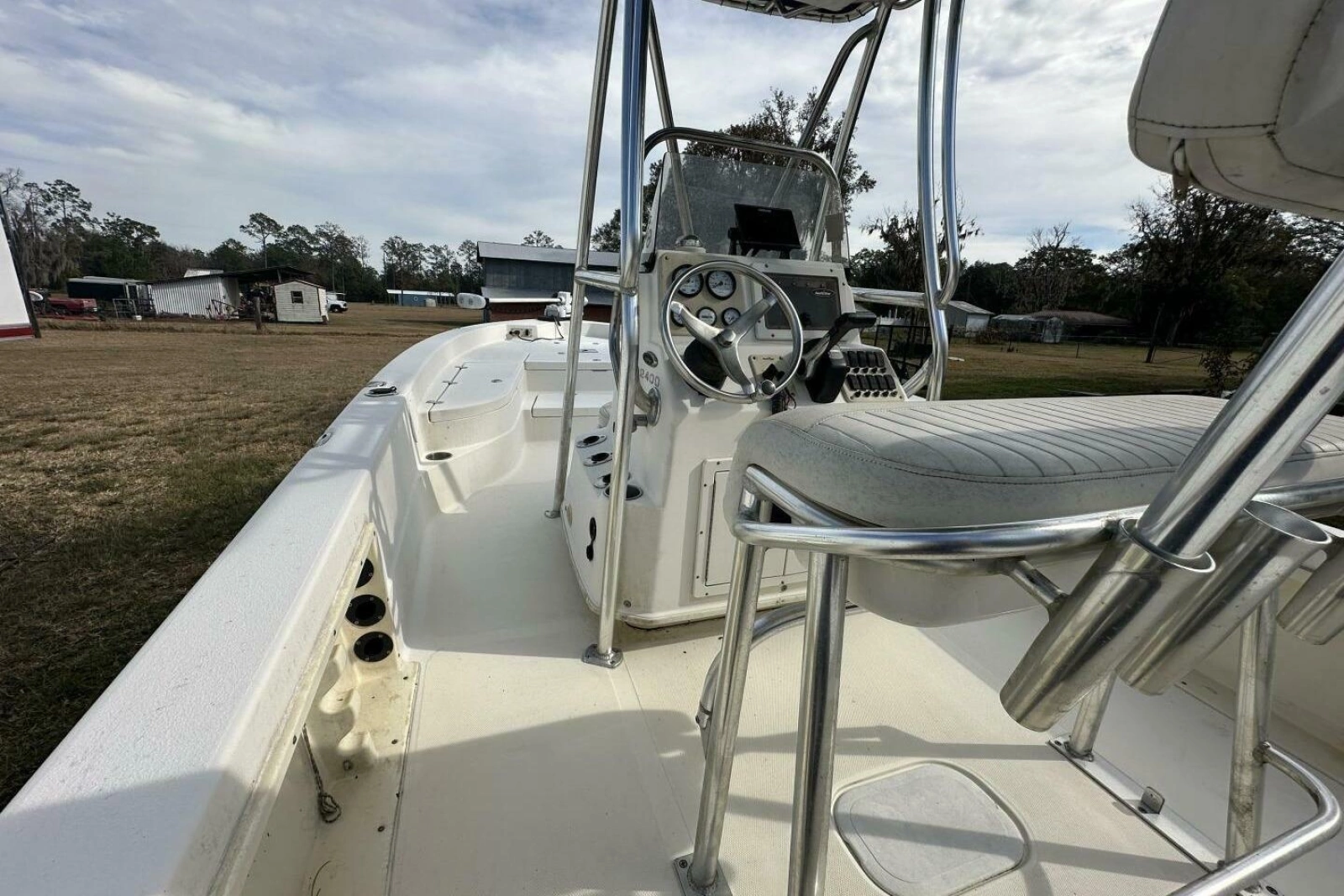 2008 NauticStar 2400 NauticBAY