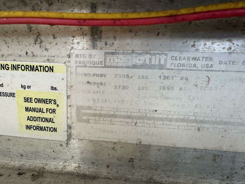 24ft NauticStar Yacht For Sale