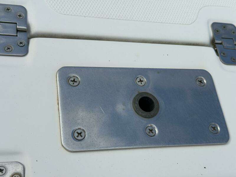 24ft NauticStar Yacht For Sale