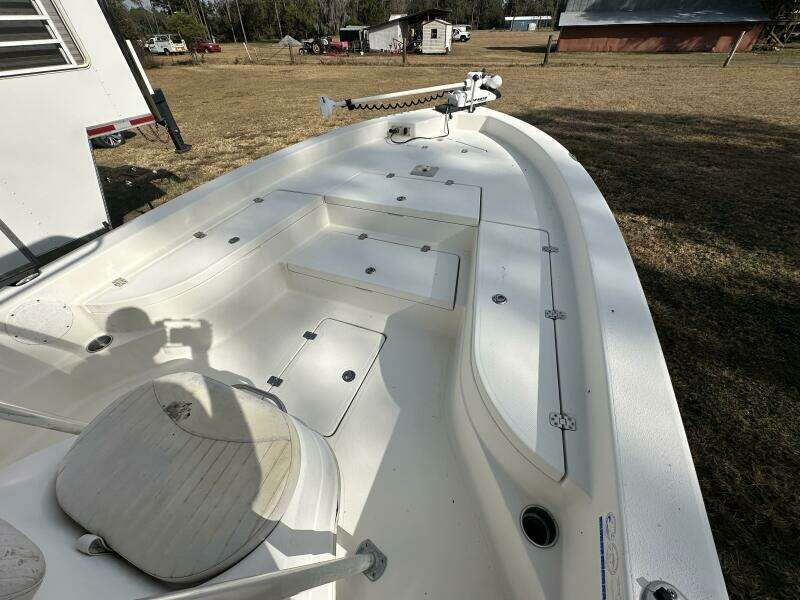 24ft NauticStar Yacht For Sale