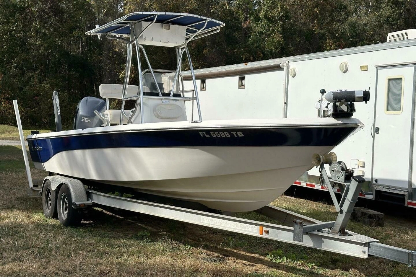 2008 NauticStar 2400 NauticBAY