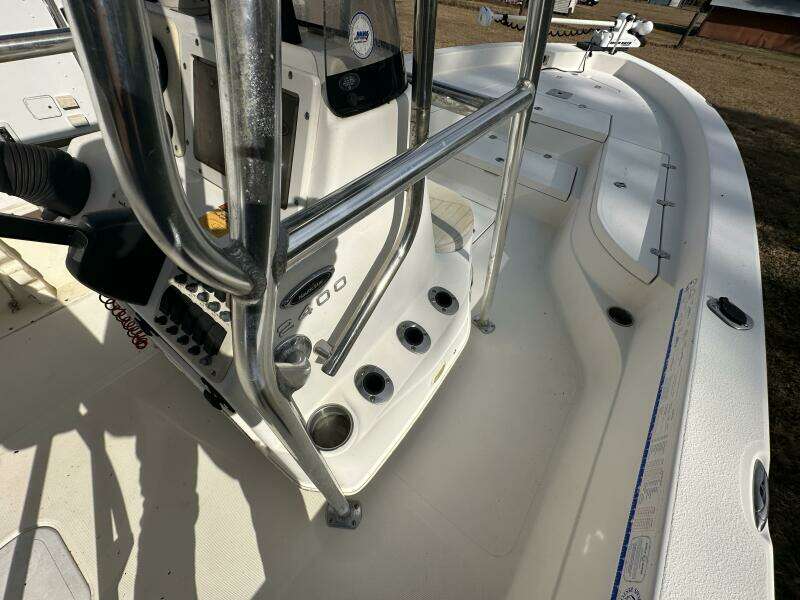 24ft NauticStar Yacht For Sale