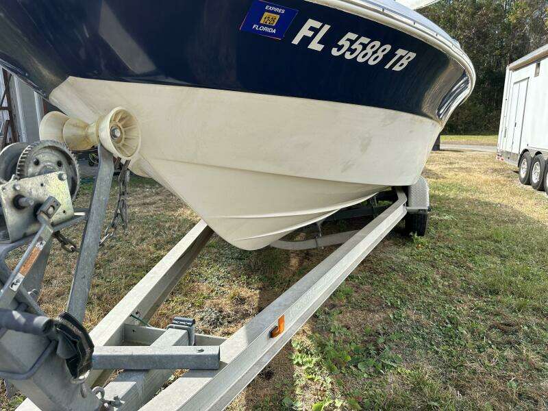 24ft NauticStar Yacht For Sale