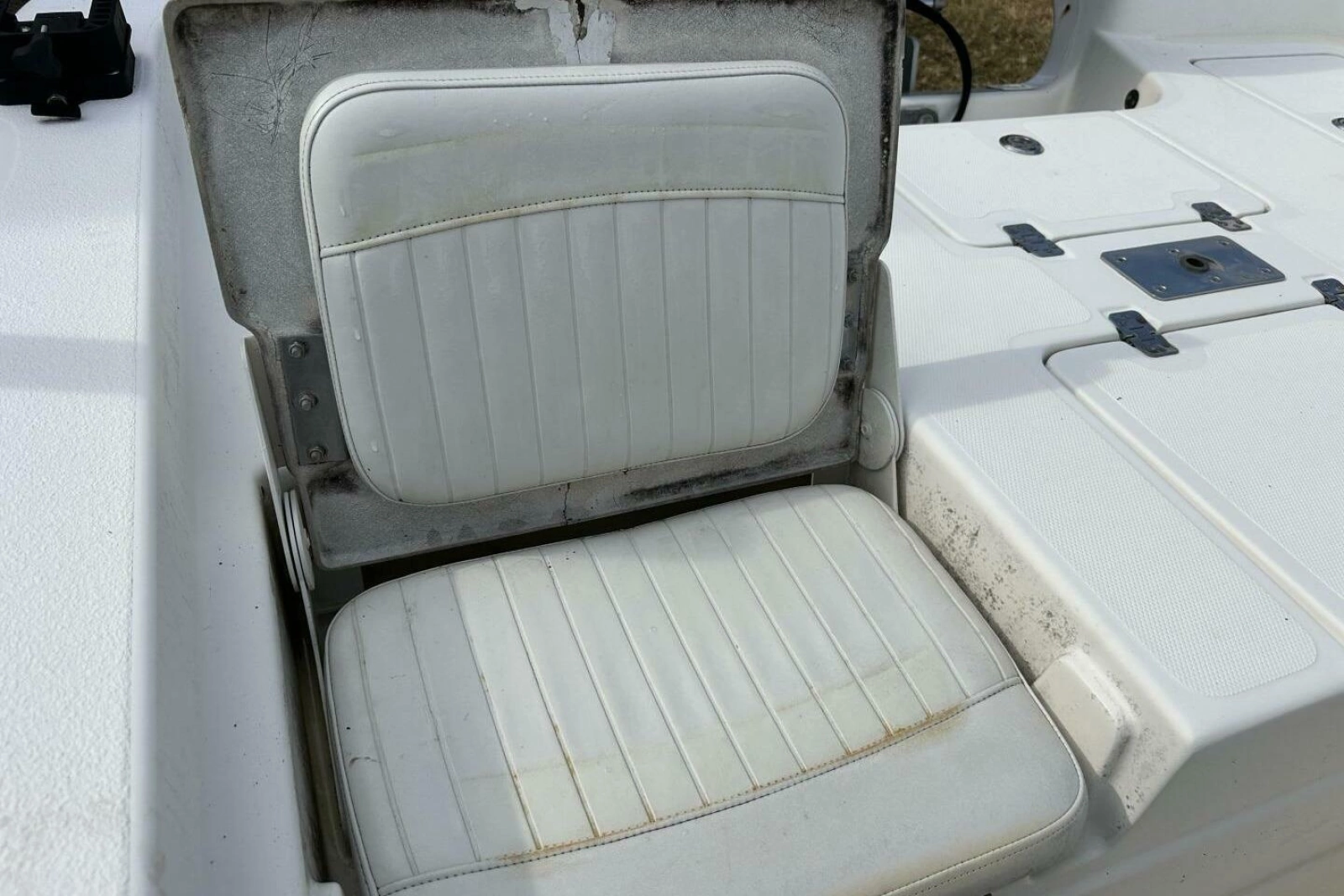 2008 NauticStar 2400 NauticBAY
