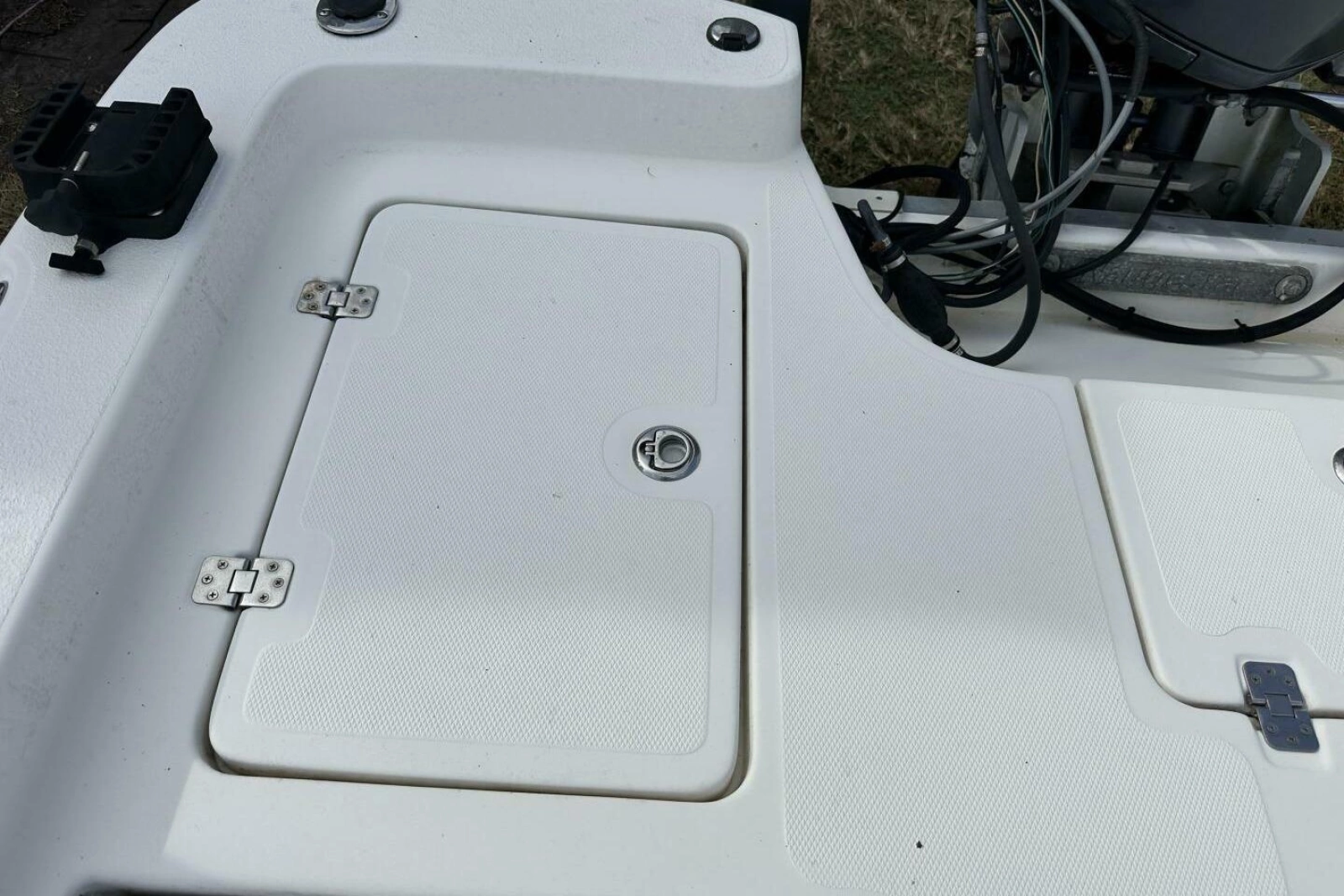 2008 NauticStar 2400 NauticBAY