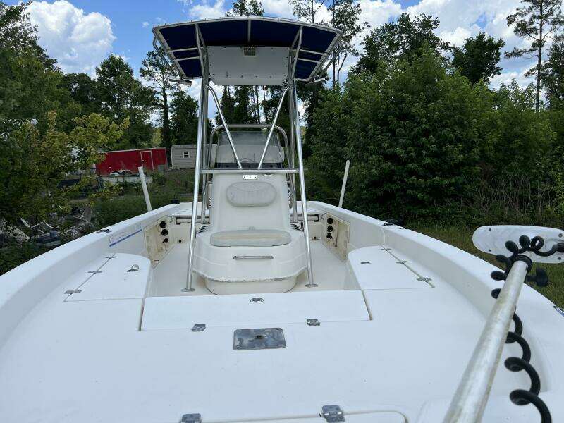 24ft NauticStar Yacht For Sale
