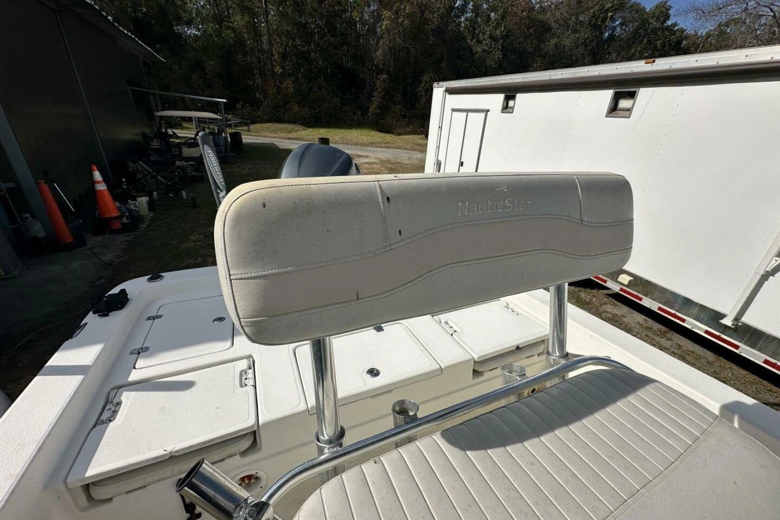 2008 NauticStar 2400 NauticBAY