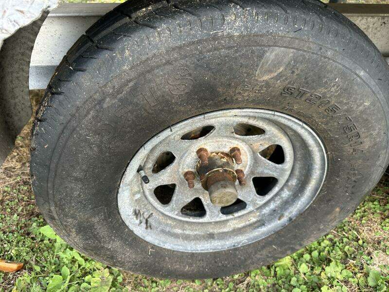 24ft NauticStar Yacht For Sale