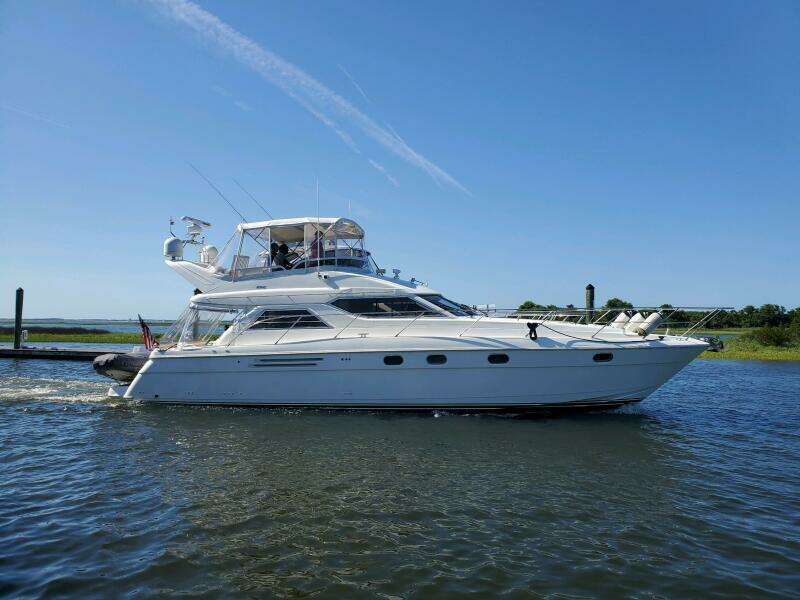Different Drummer 50ft Viking Princess Yacht For Sale