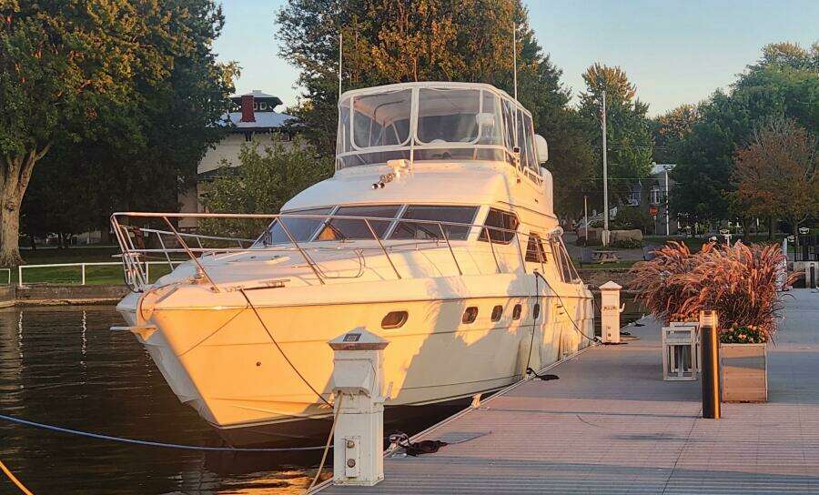 Different Drummer 50ft Viking Princess Yacht For Sale