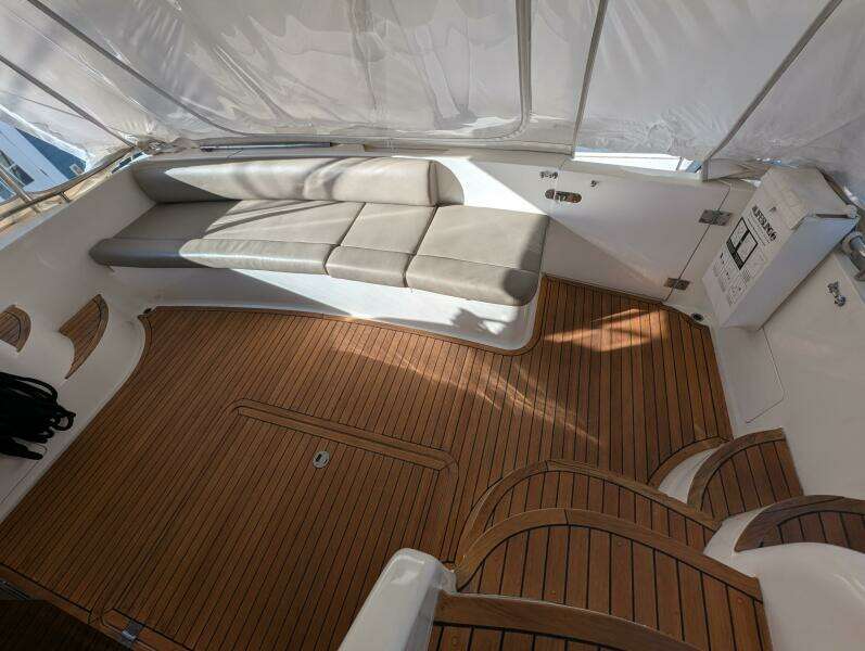 Different Drummer 50ft Viking Princess Yacht For Sale