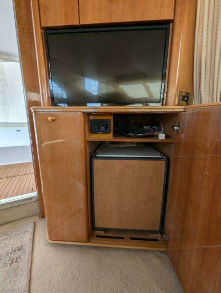 Different Drummer 50ft Viking Princess Yacht For Sale