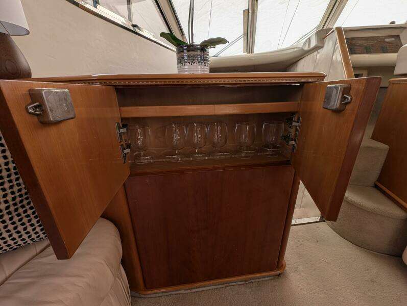 Different Drummer 50ft Viking Princess Yacht For Sale