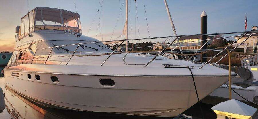 Different Drummer 50ft Viking Princess Yacht For Sale