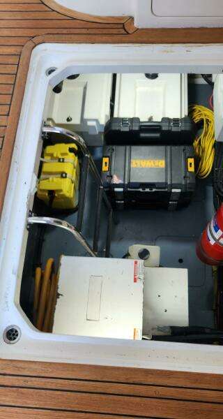 Different Drummer 50ft Viking Princess Yacht For Sale