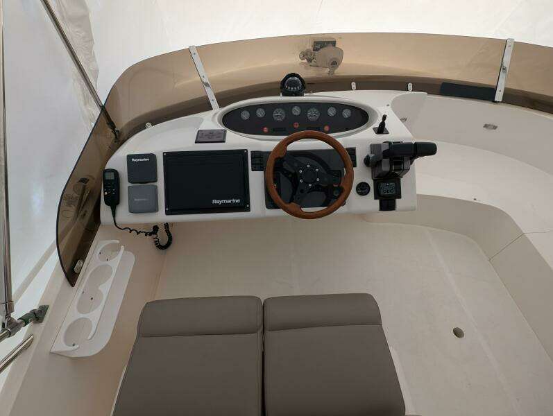 Different Drummer 50ft Viking Princess Yacht For Sale