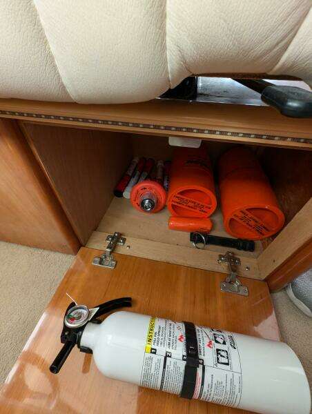 Different Drummer 50ft Viking Princess Yacht For Sale