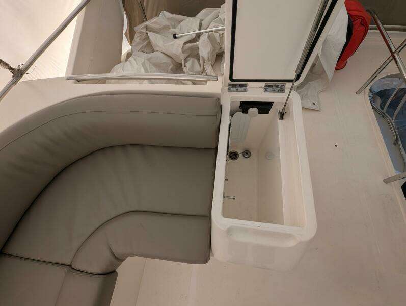 Different Drummer 50ft Viking Princess Yacht For Sale