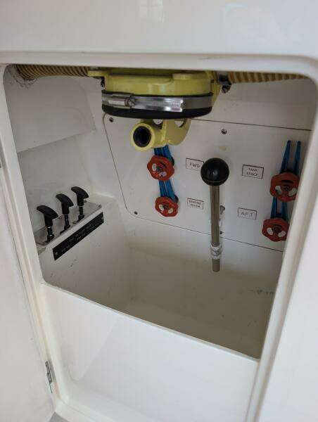 Different Drummer 50ft Viking Princess Yacht For Sale