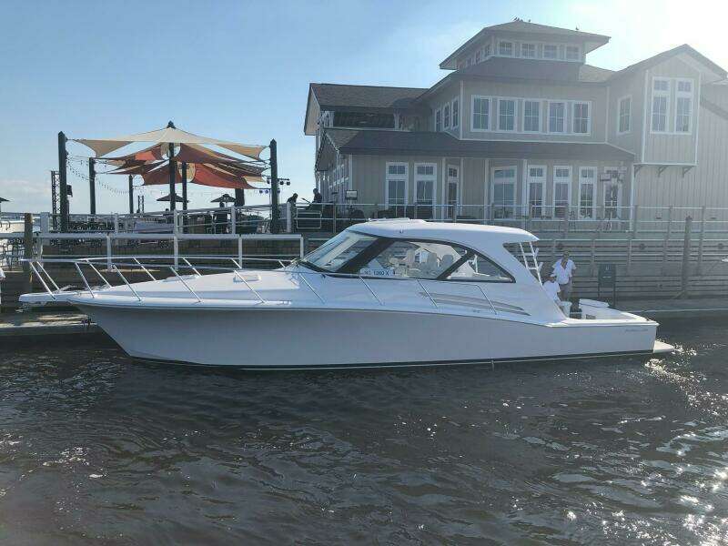 Start Me Up 45ft Hatteras Yacht For Sale