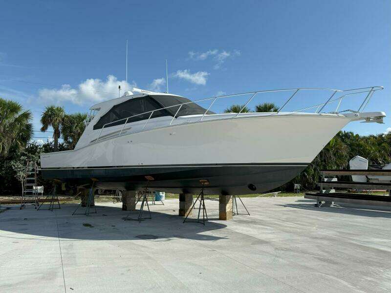 Start Me Up 45ft Hatteras Yacht For Sale