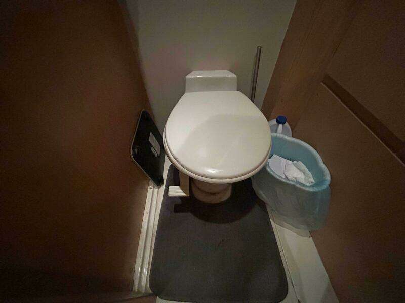 Contentment 44ft Carver Yacht For Sale