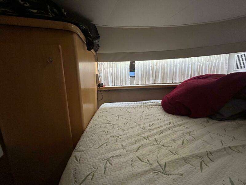 Contentment 44ft Carver Yacht For Sale