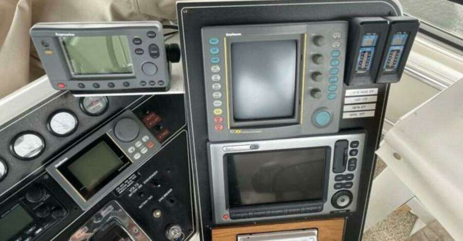 Contentment 44ft Carver Yacht For Sale