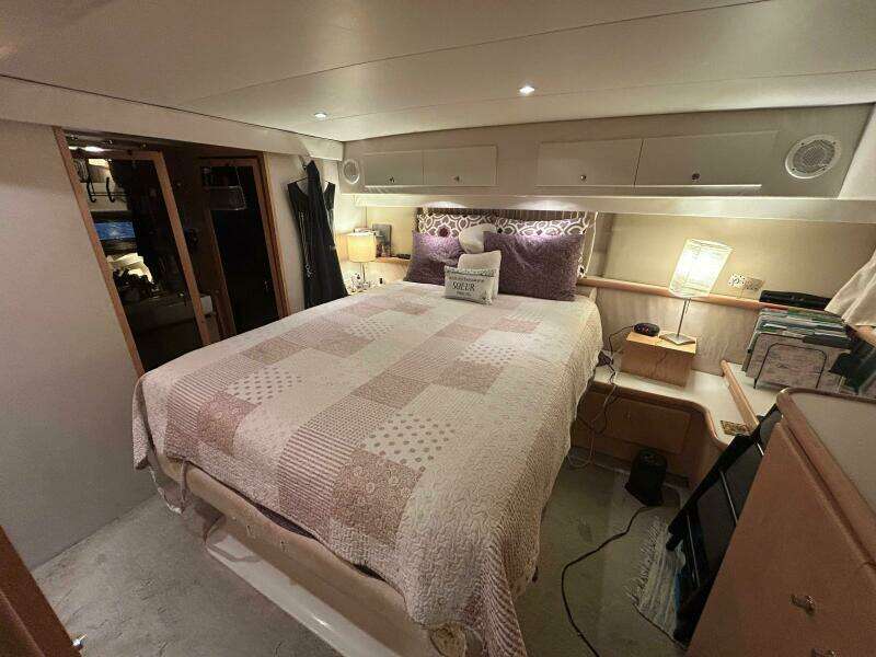 Contentment 44ft Carver Yacht For Sale