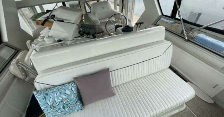 Contentment 44ft Carver Yacht For Sale