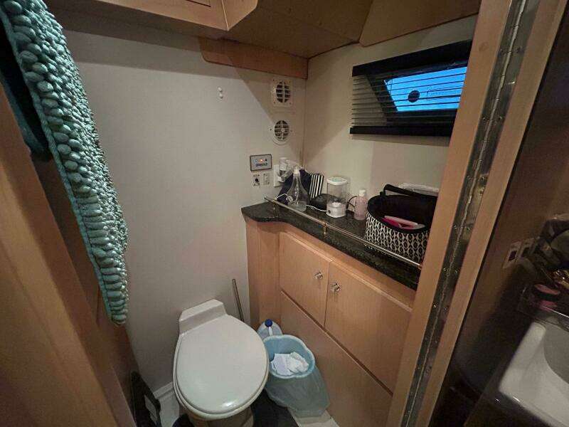 Contentment 44ft Carver Yacht For Sale