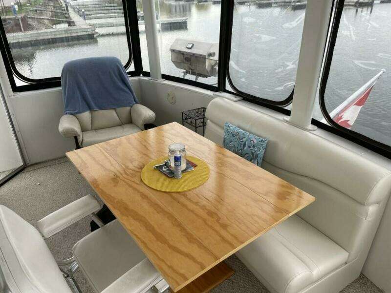 Contentment 44ft Carver Yacht For Sale