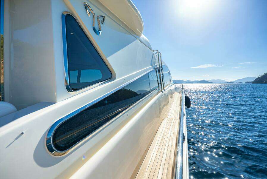 CLARITA 85ft Leopard Yacht For Sale