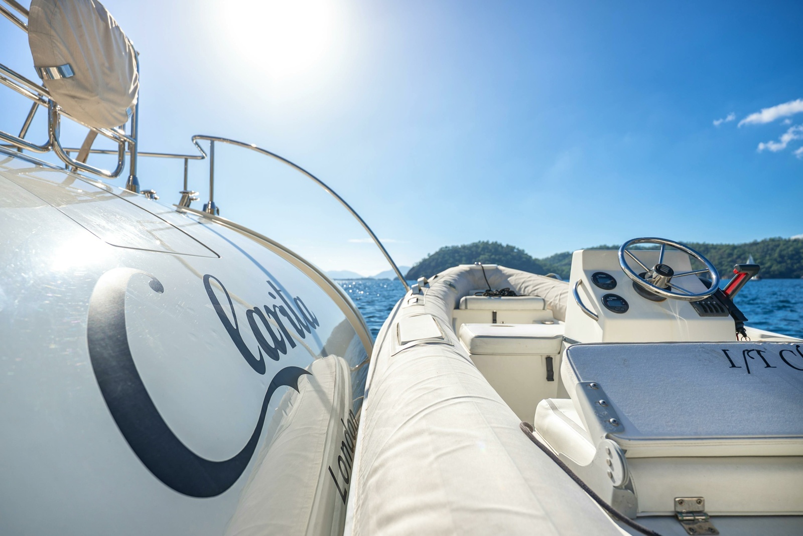 CLARITA 85ft Leopard Yacht For Sale