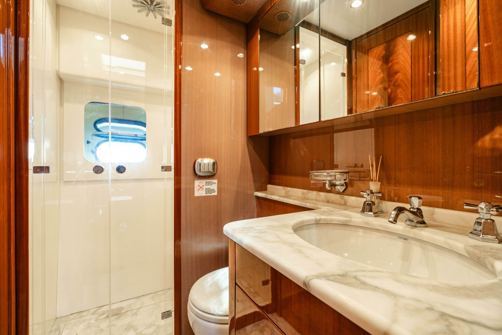 CLARITA 85ft Leopard Yacht For Sale