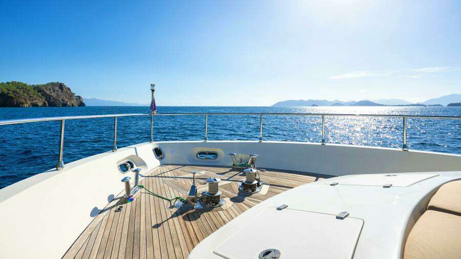 CLARITA 85ft Leopard Yacht For Sale