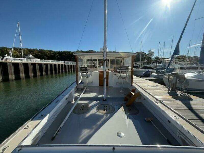 32ft Jarvis Newman Yacht For Sale
