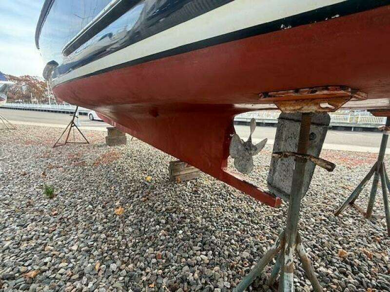 32ft Jarvis Newman Yacht For Sale