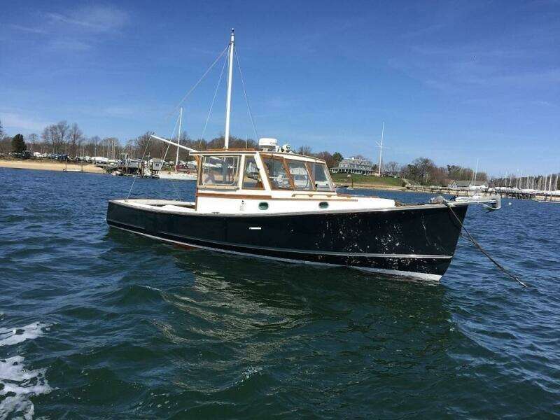 32ft Jarvis Newman Yacht For Sale